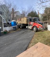 Best Attic Cleanout  in Ellinwood, KS